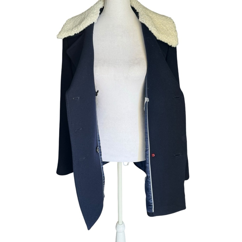 J. Crew - Peacoat in Italian Stadium Cloth Wool Coat Sz 6 - Picture 9 of 11